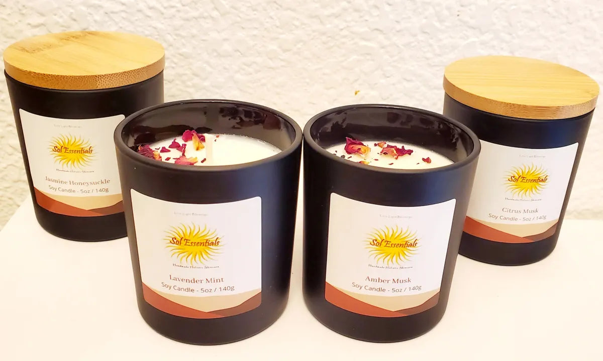 Amber Musk Candle