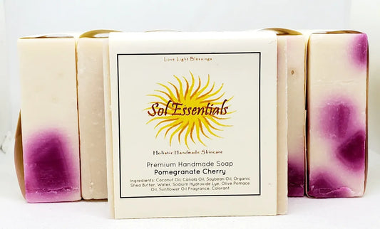 Pomegranate Cherry Soap – A Fruity, Luxurious Lather 🍒🍊